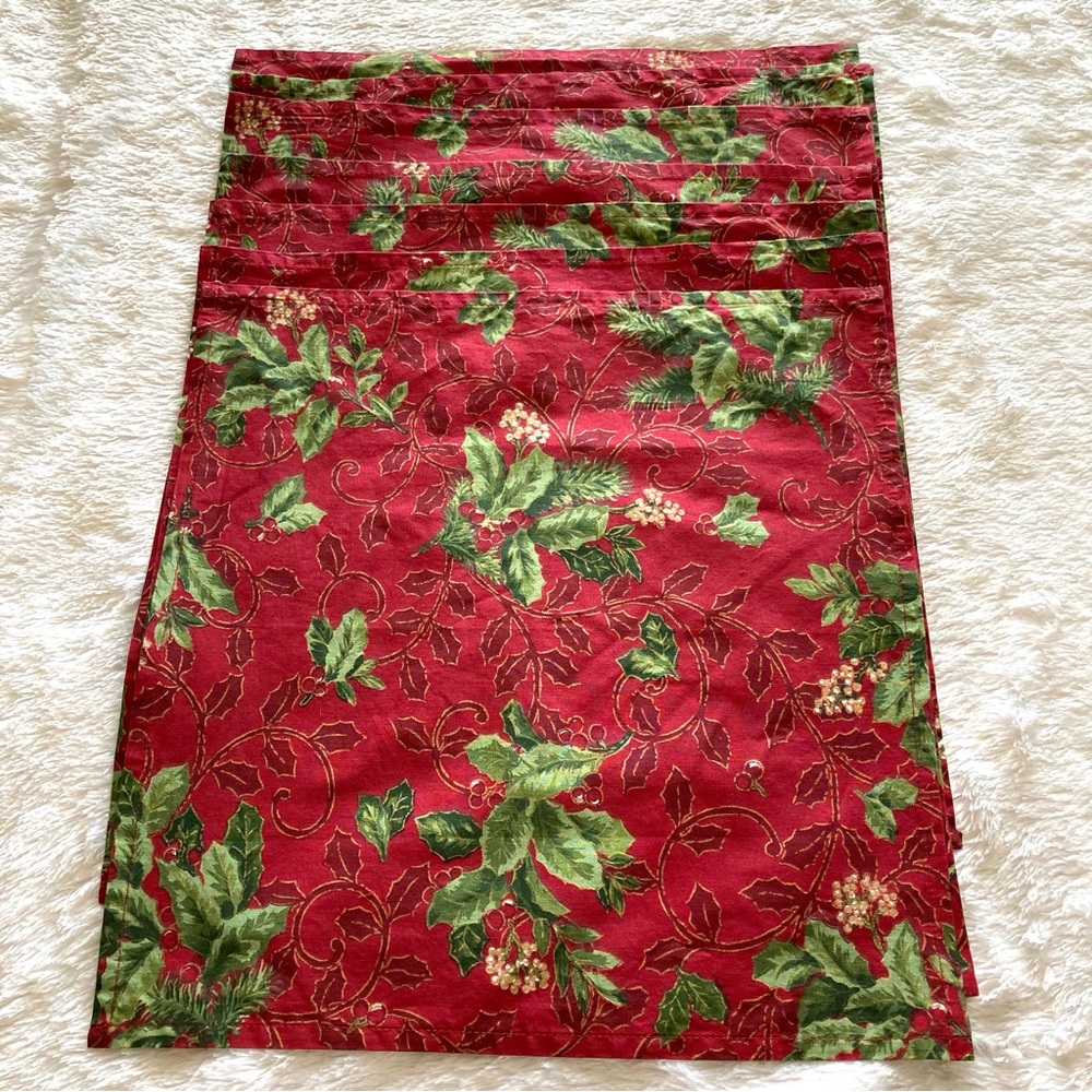 Chestnut Lane Christmas napkins (7) holiday entertaining